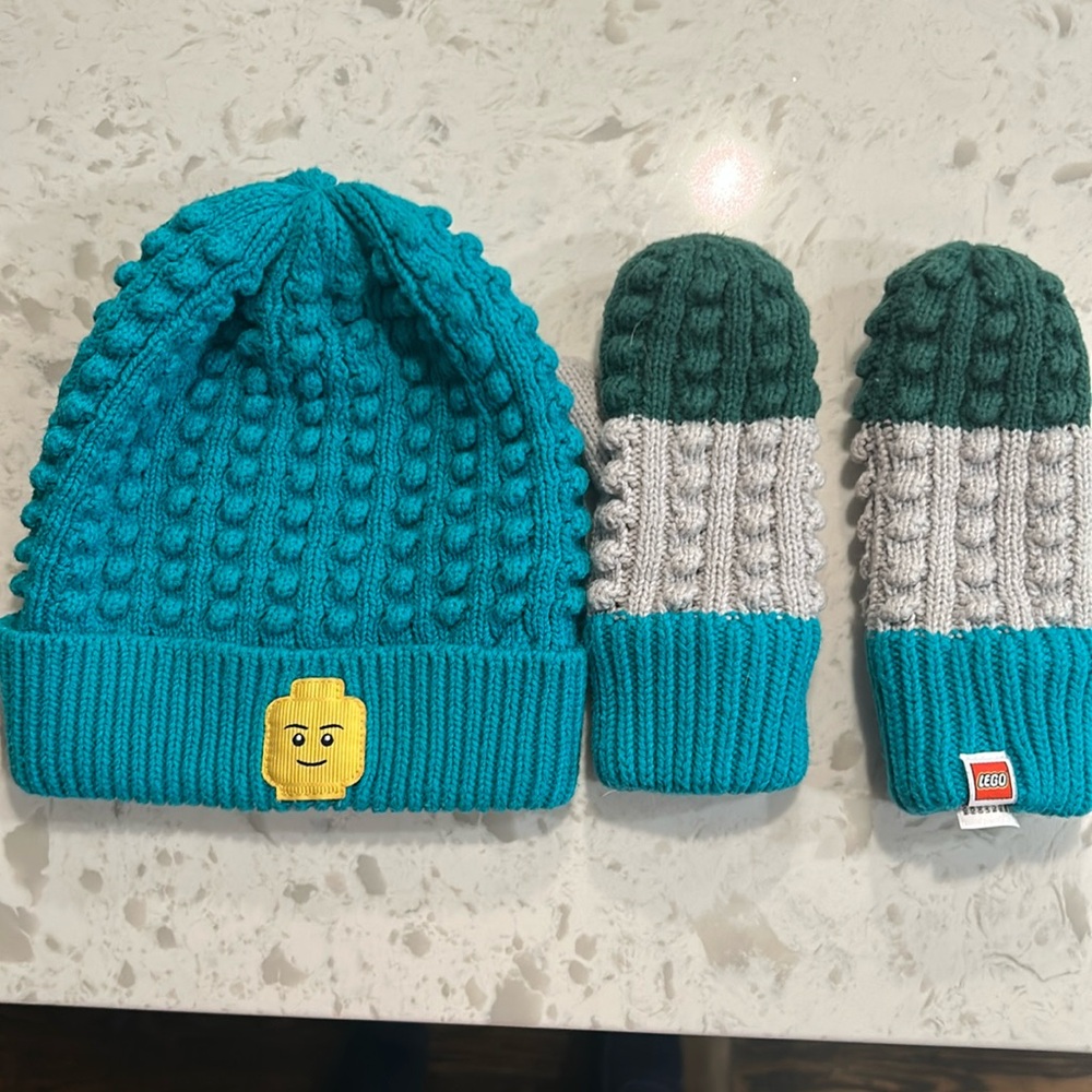 Lego Target toddler knit hat and mittens size 2T-5T